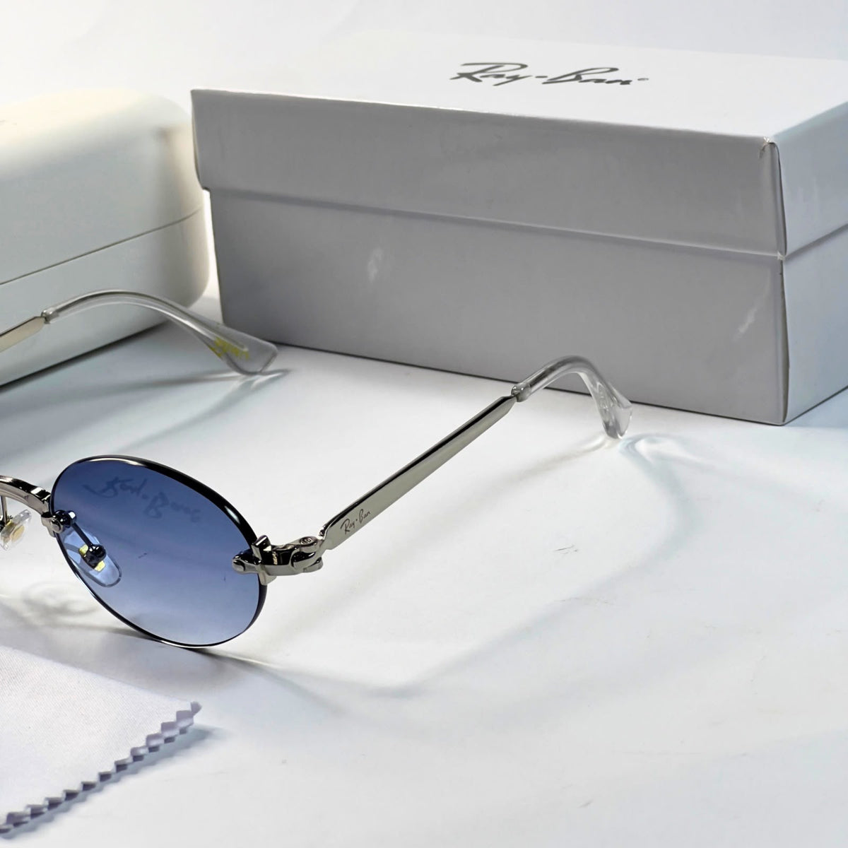 Ray_ban oval blue shaded sunglasses
