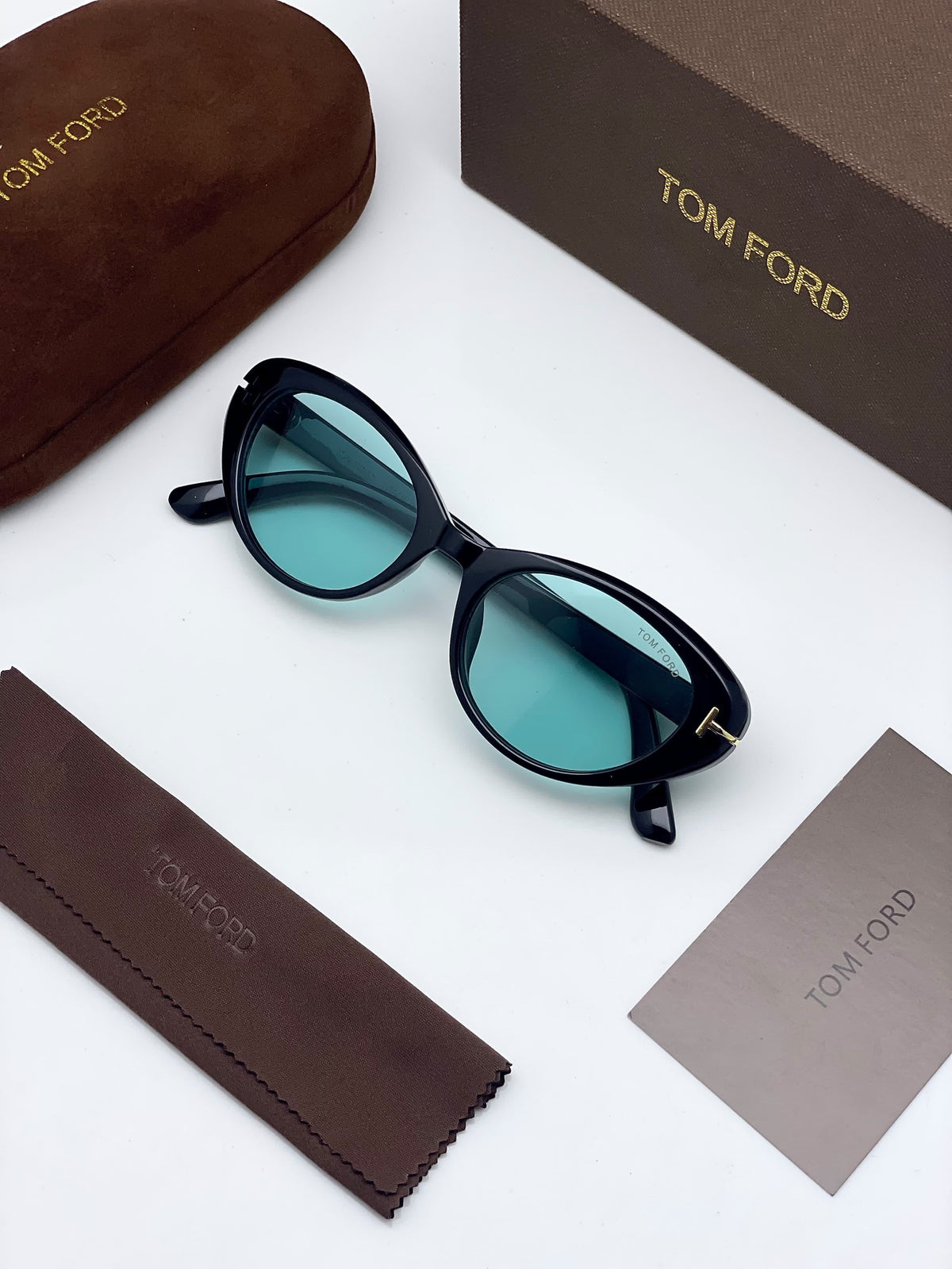 Tom_ford blue shaded black sunglasses for women