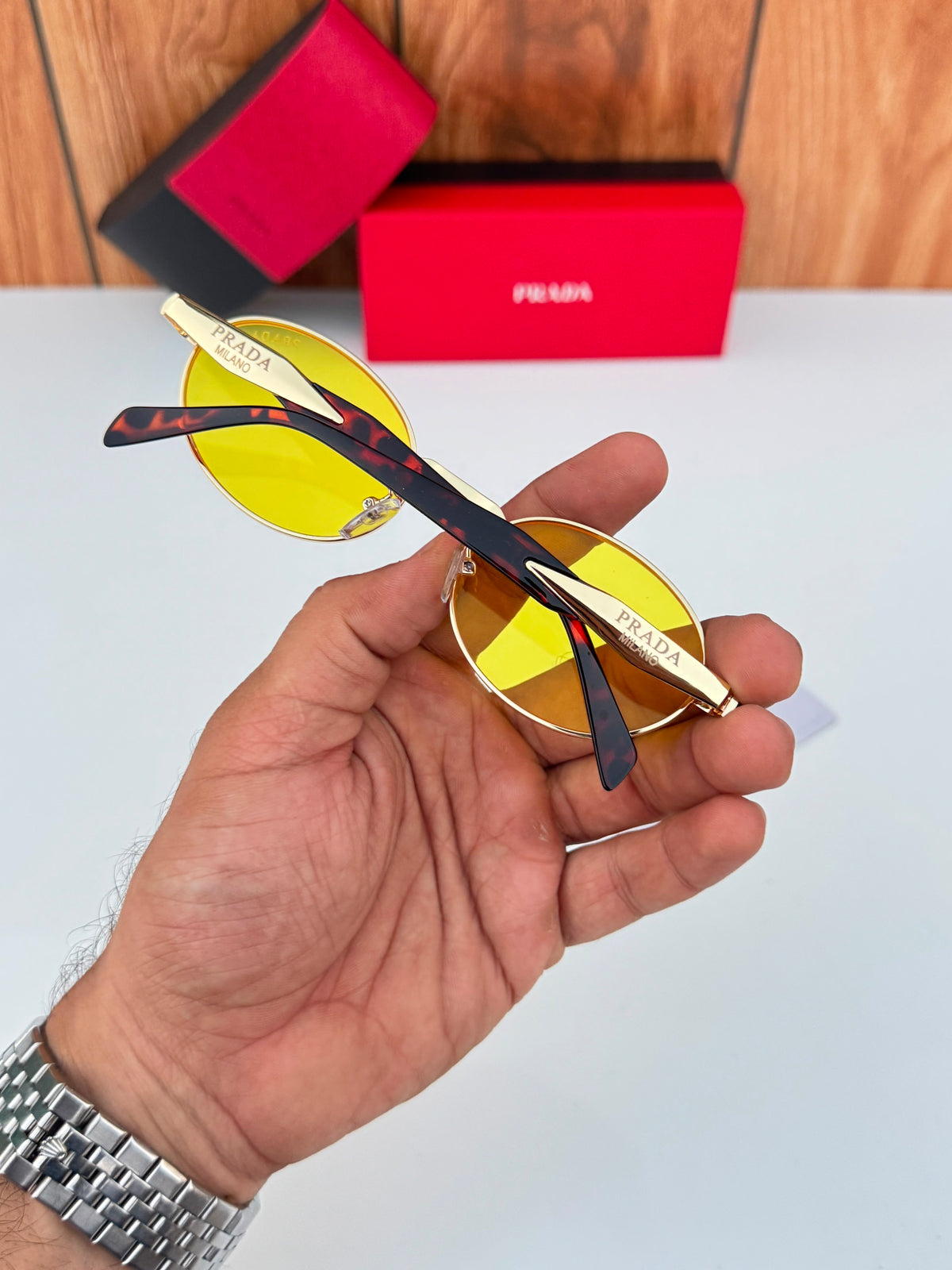Pra_da yellow gold unisex with box kit