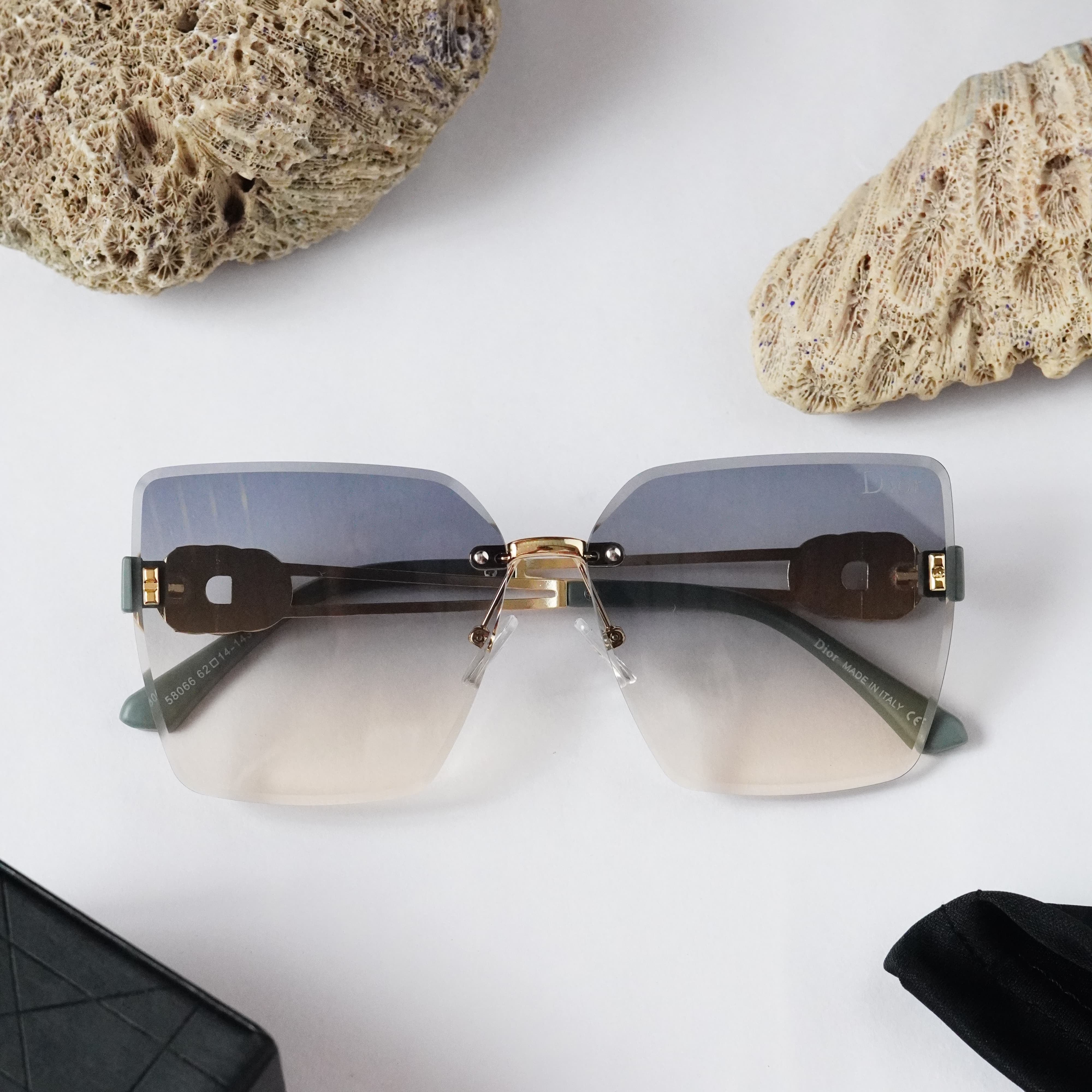 Di_or sea green womens sunglasses with box kit