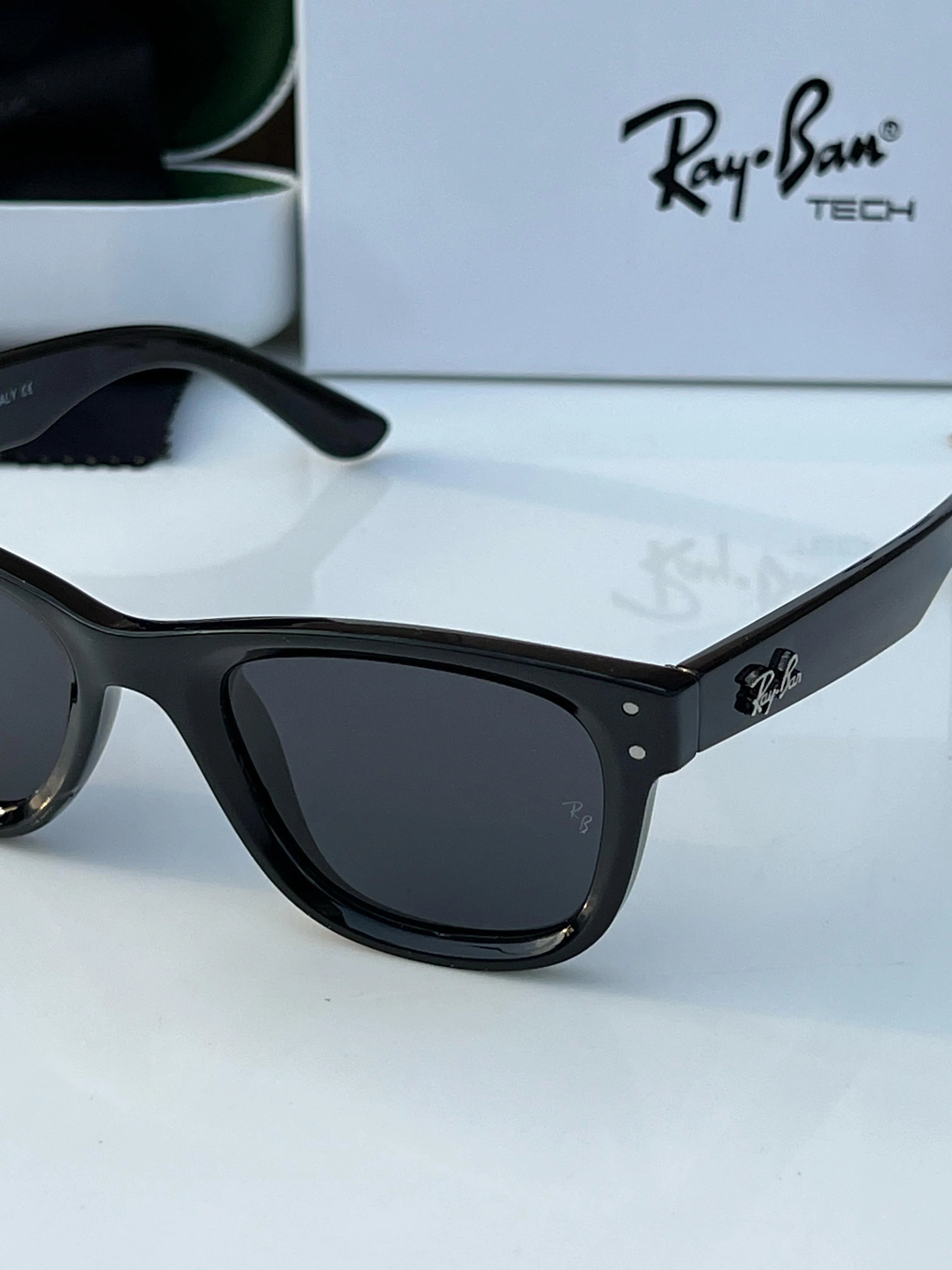Ray 0502 full black