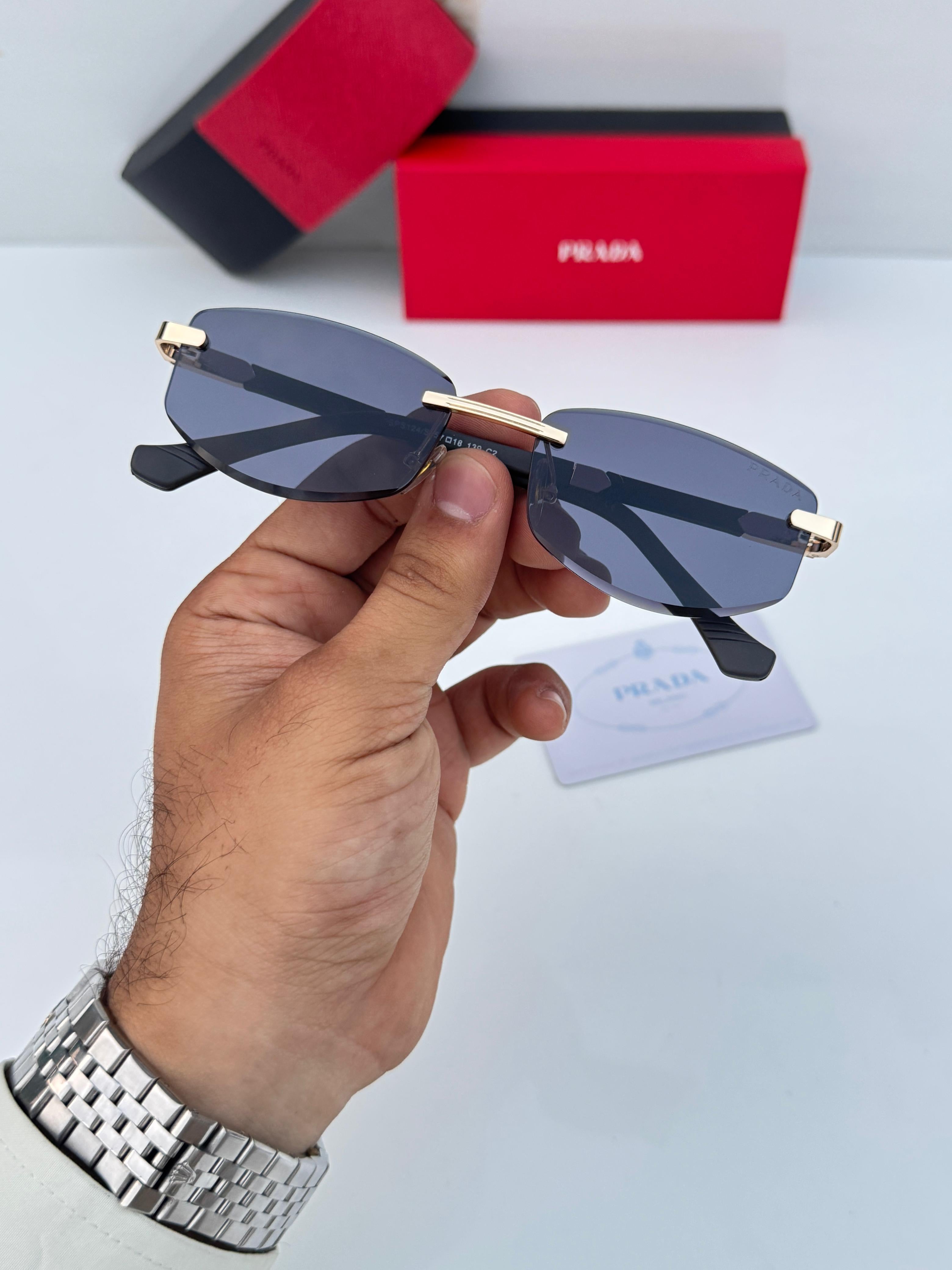 Pra_da gold black unisex with box kit