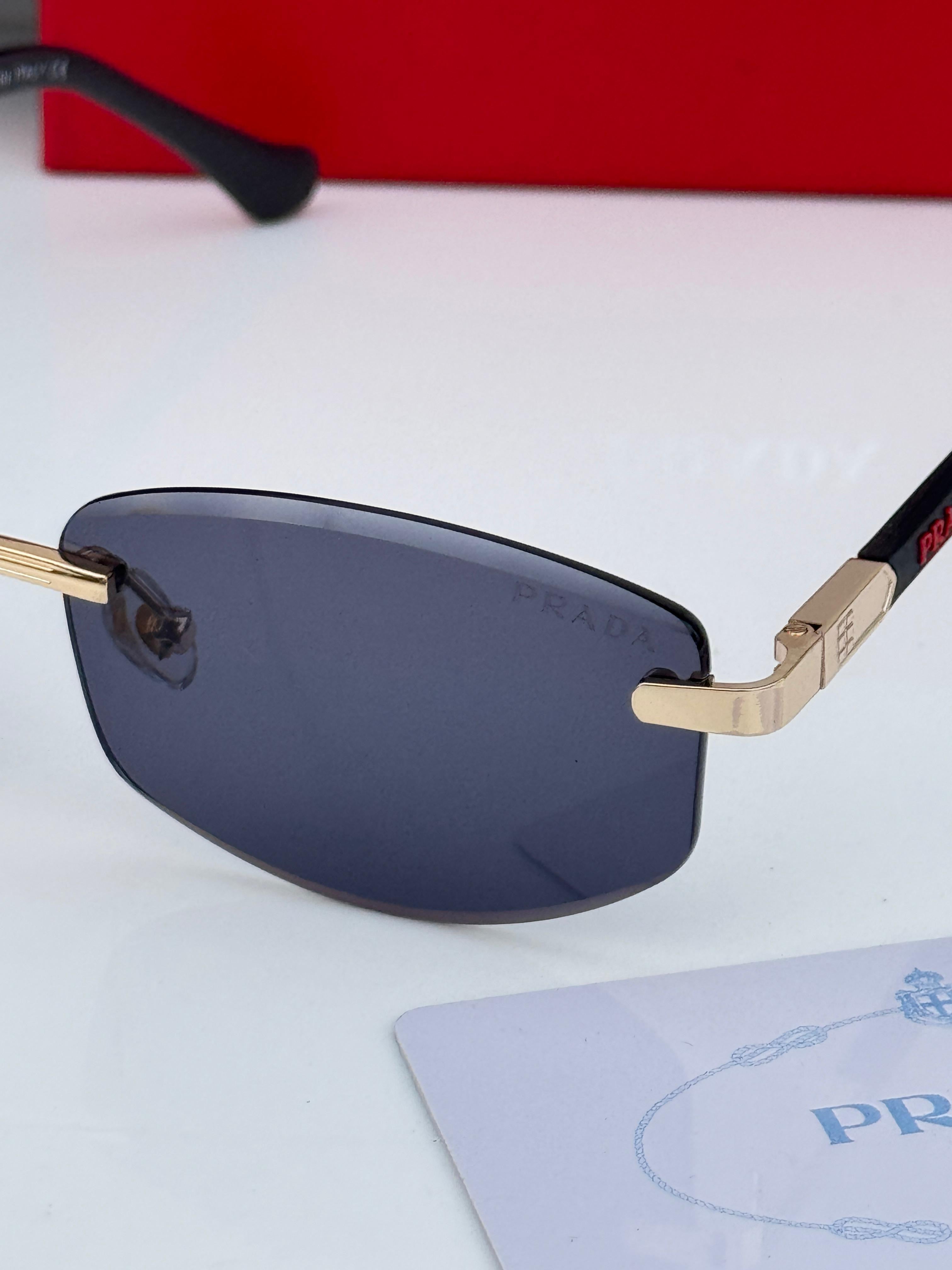 Pra_da gold black unisex with box kit