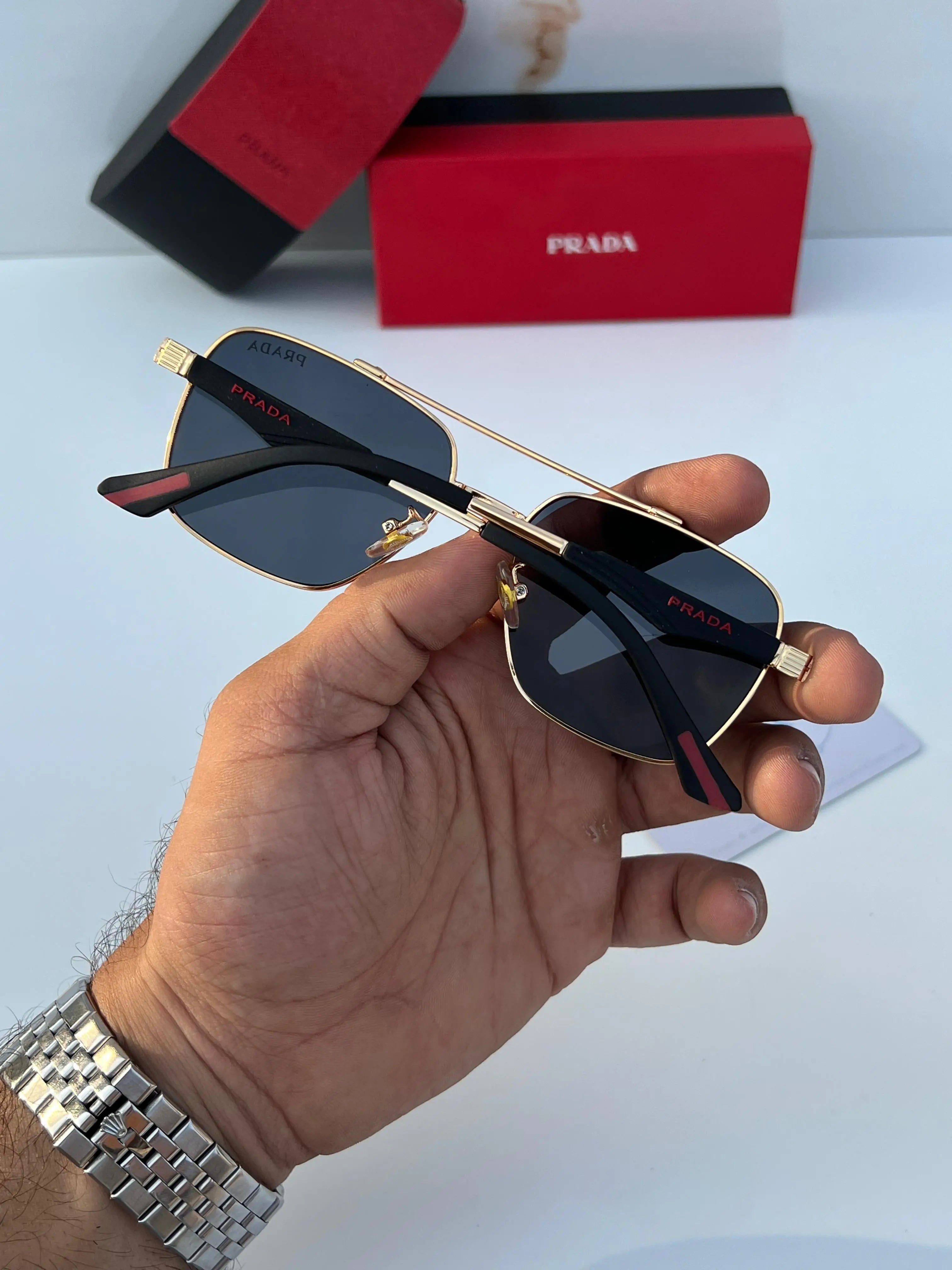 Pra_da gold black edition for mens with box kit