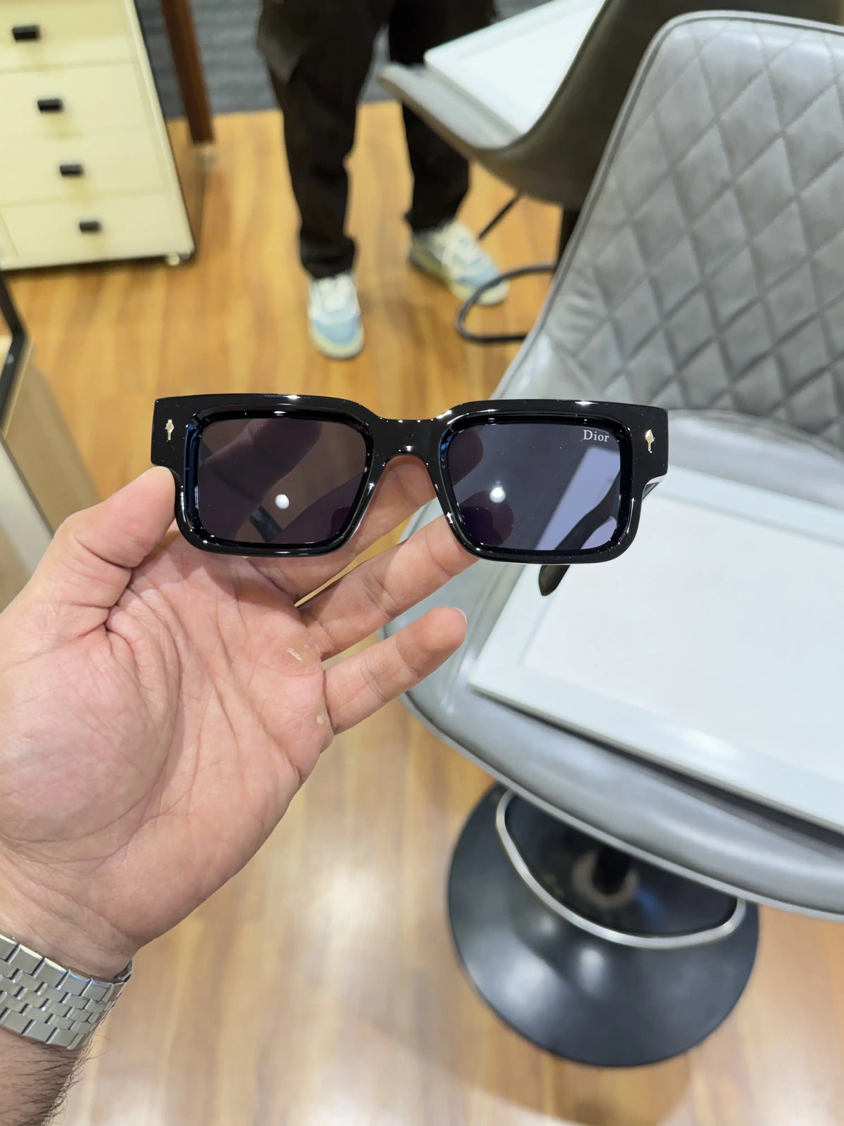 Di_or black unisex with OG box kit