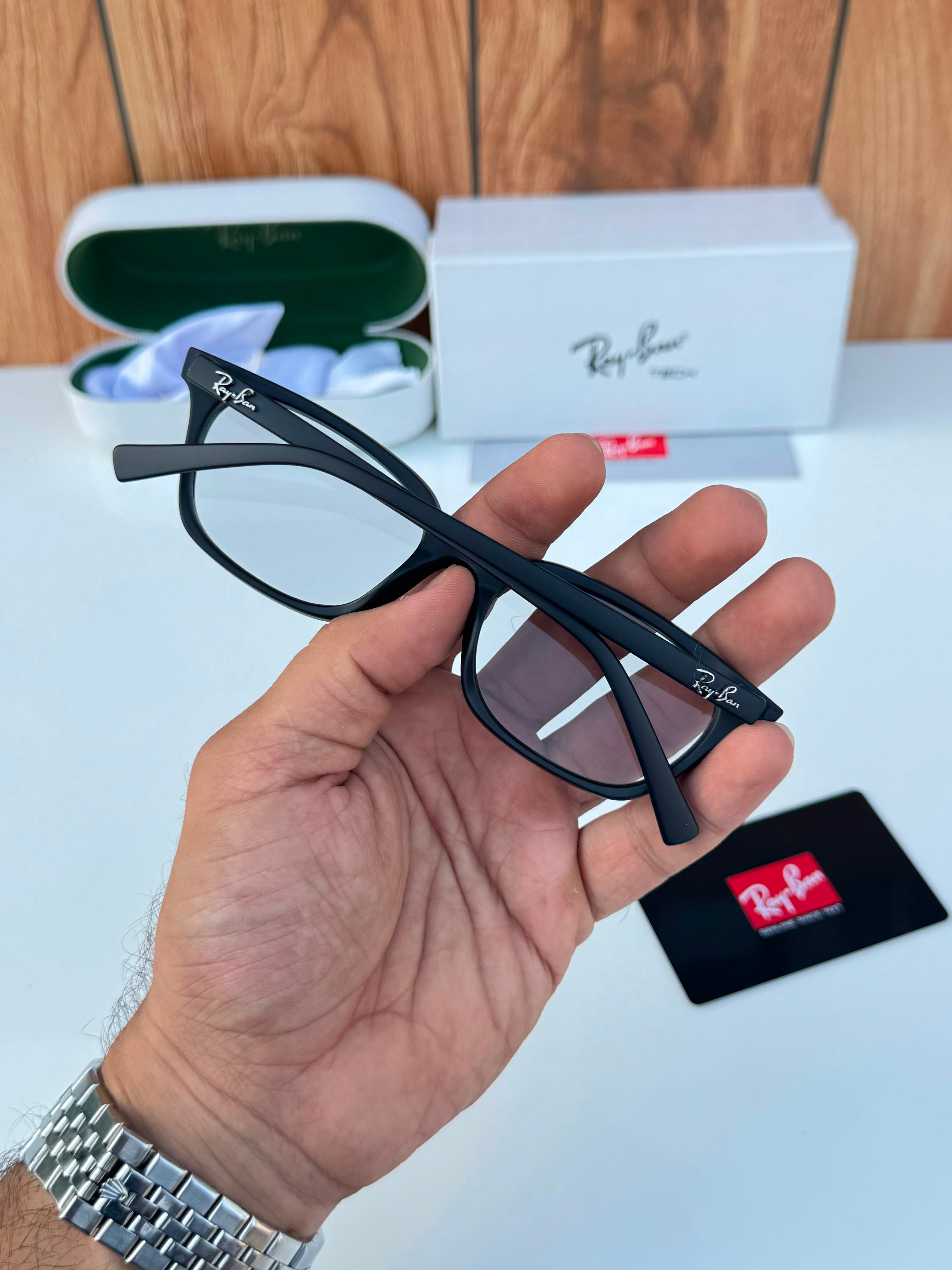 Ray_ban black plano unisex with box kit