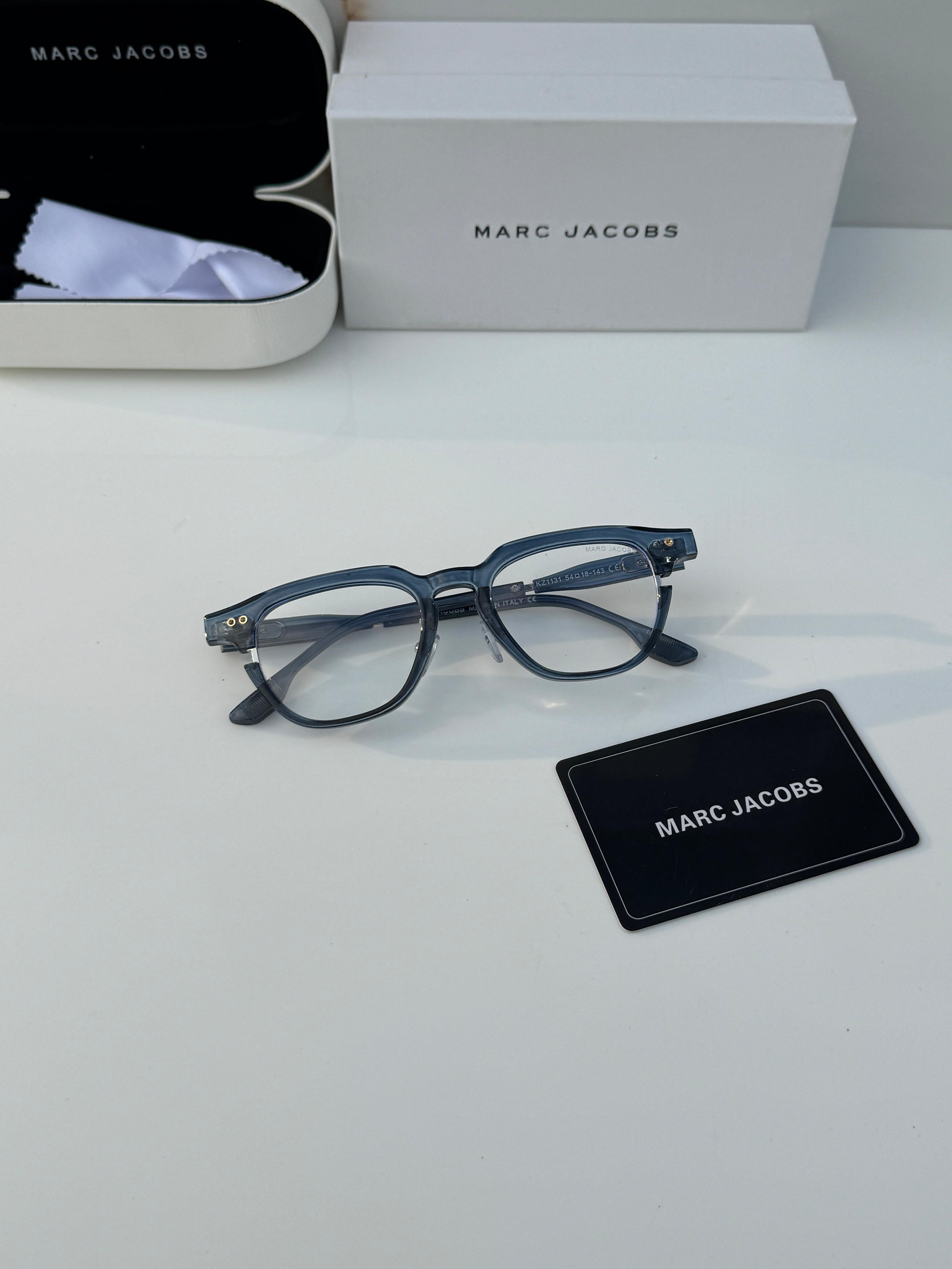 Ma_rc jacobs blue unisex plano with box kit
