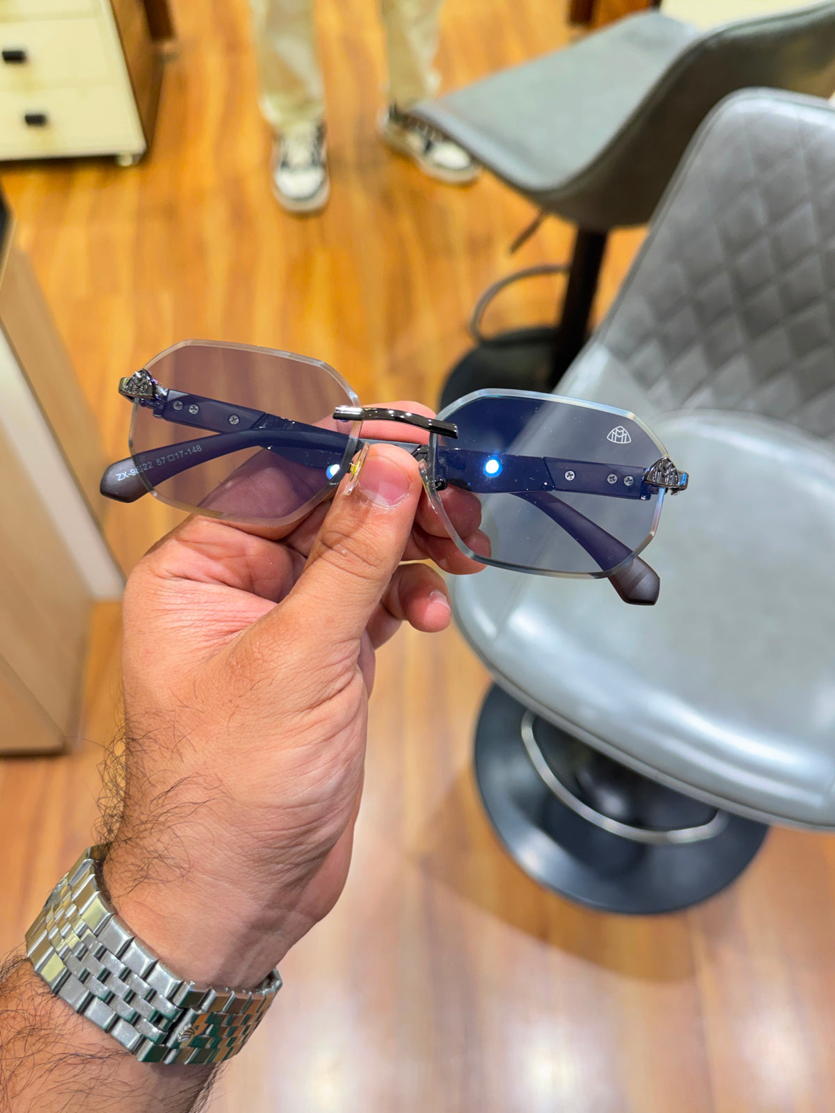 May_bach gun grey sunglasses with box kit