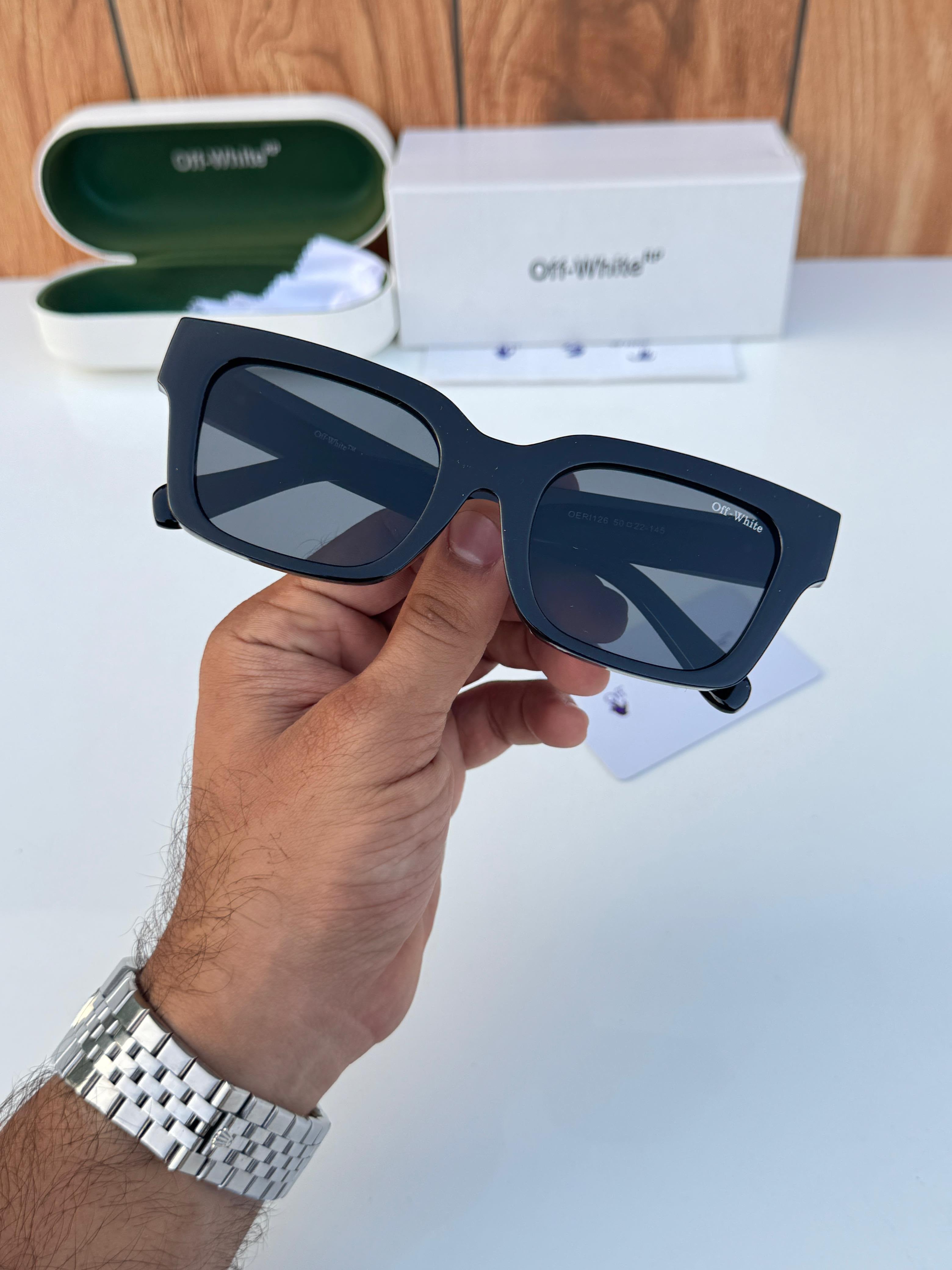 Off_white alluarjun edition full black with box kit