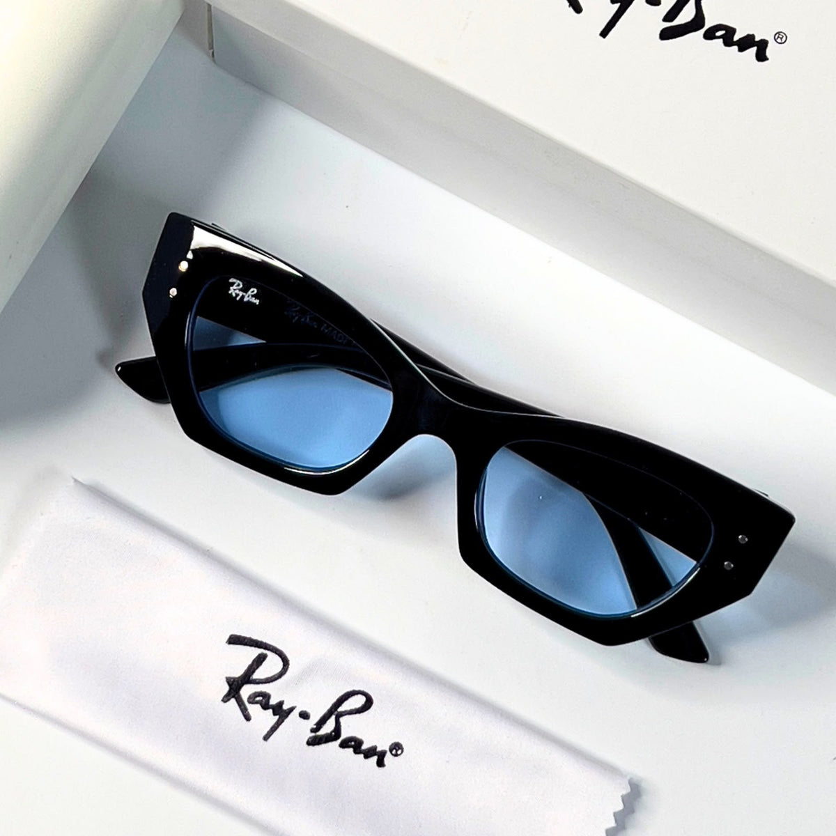 Ray_ban black & blue shaded sunglasses