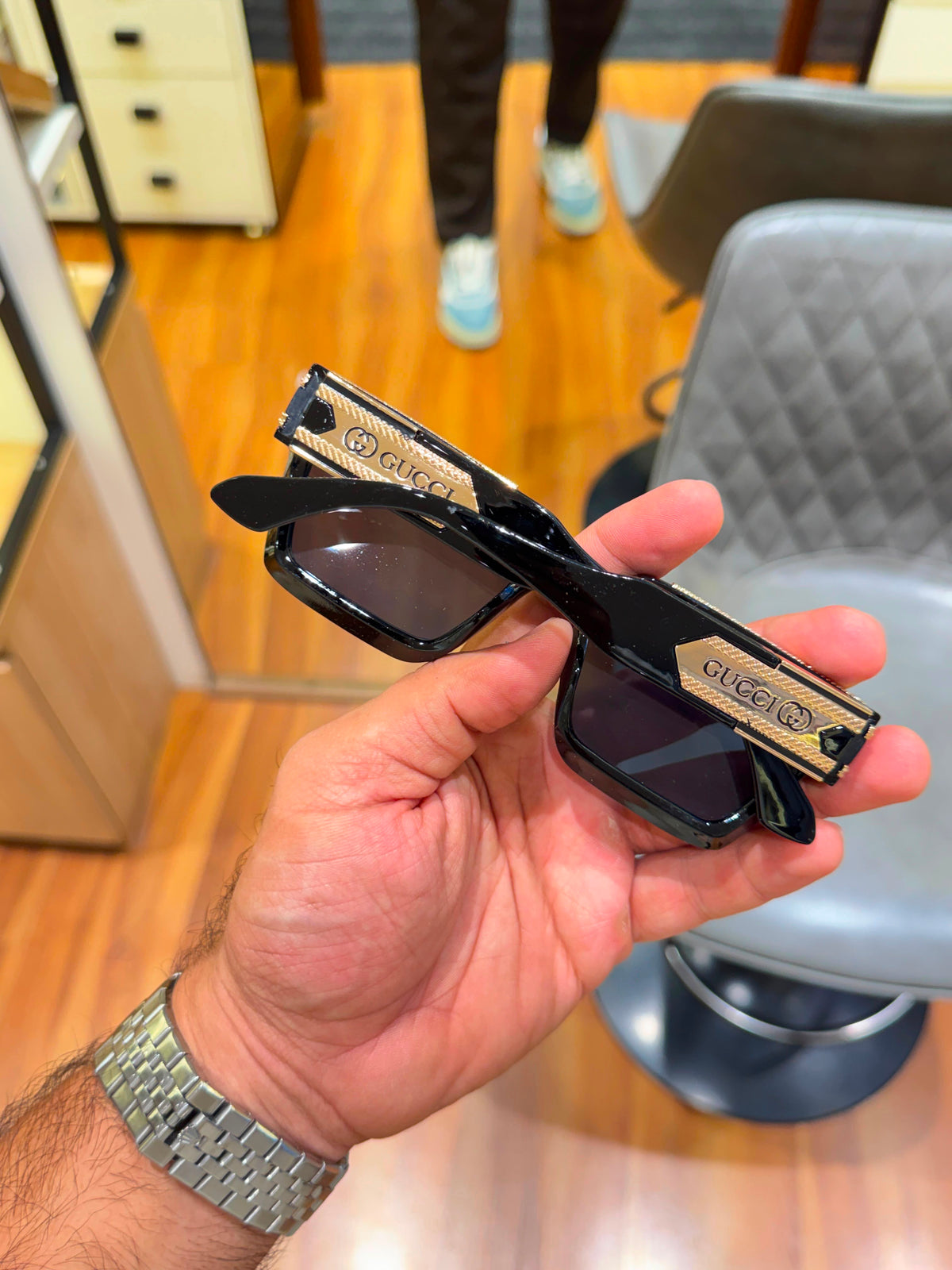 Di_or black golden marking sunglasses