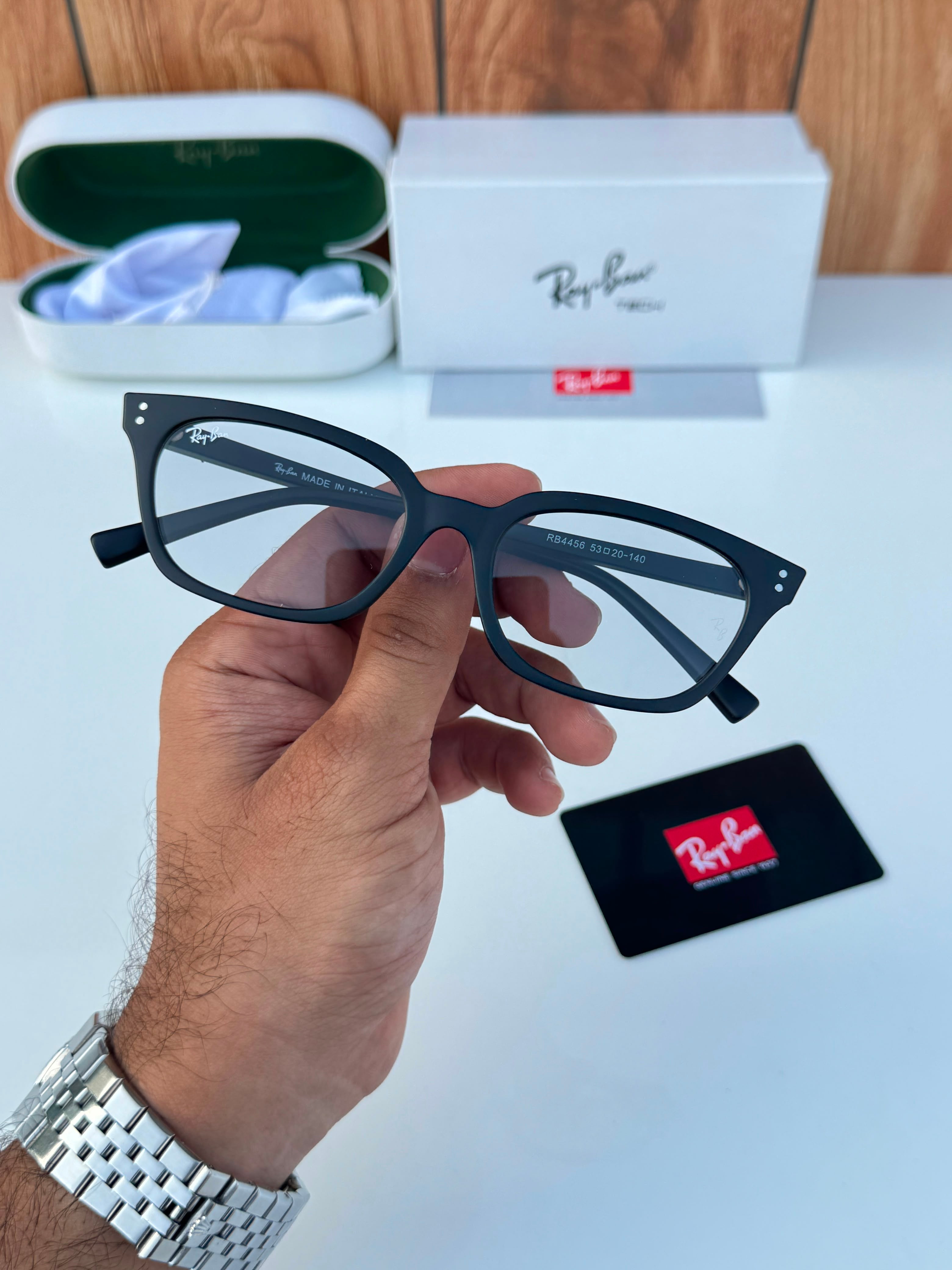 Ray_ban black plano unisex with box kit