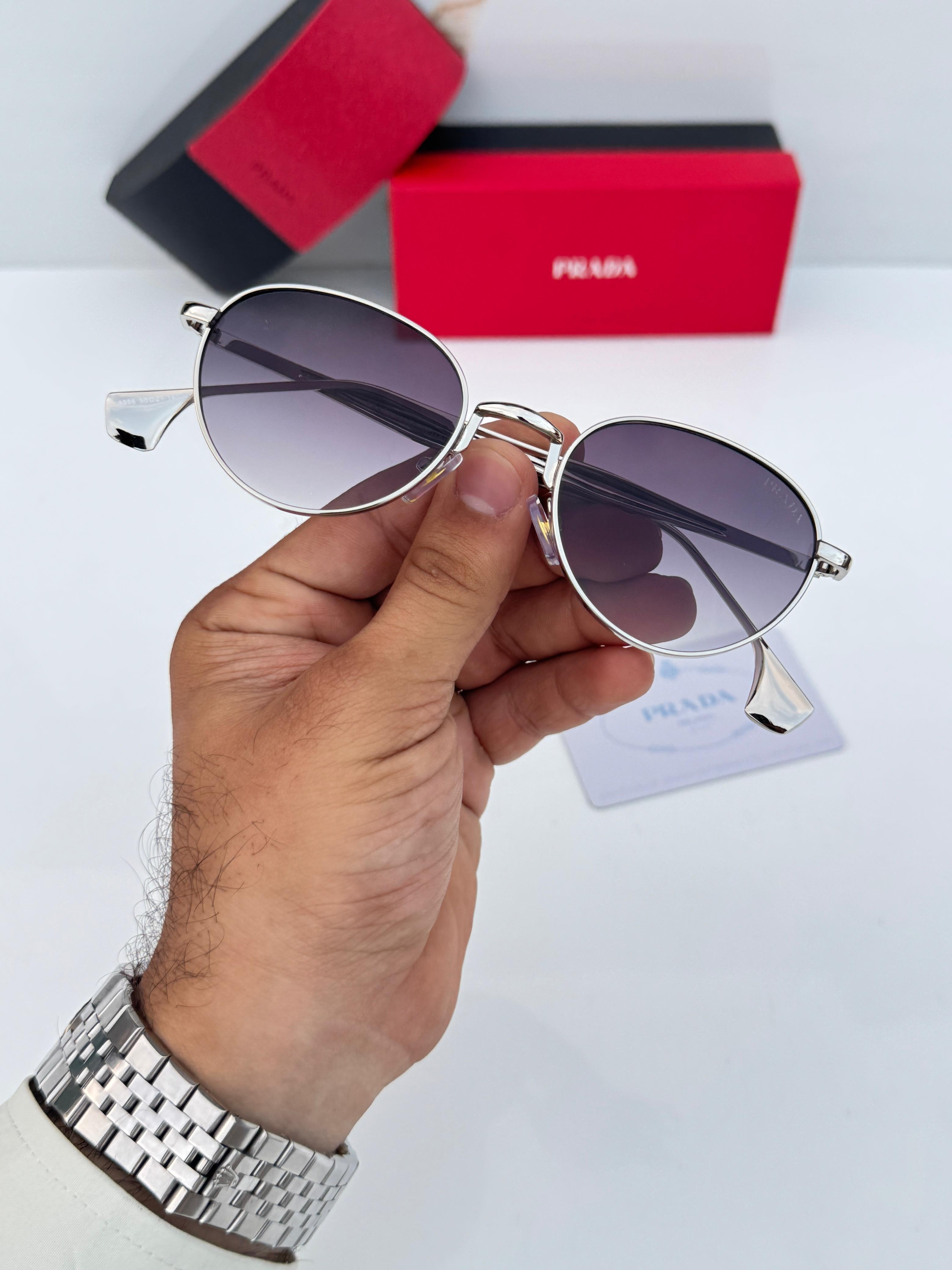 Pra_da unisex silver with box kit