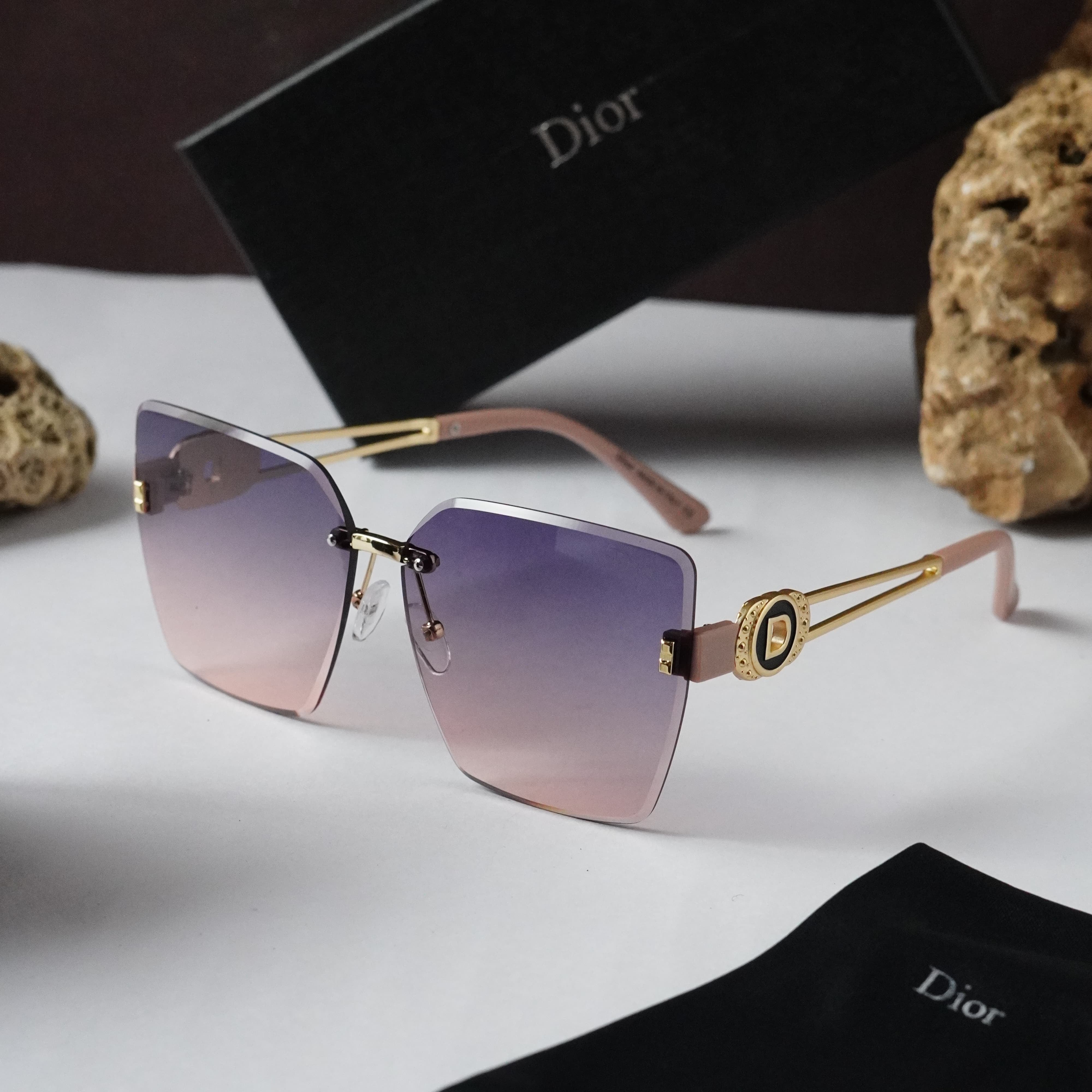 Di_or brown for womens with box kit
