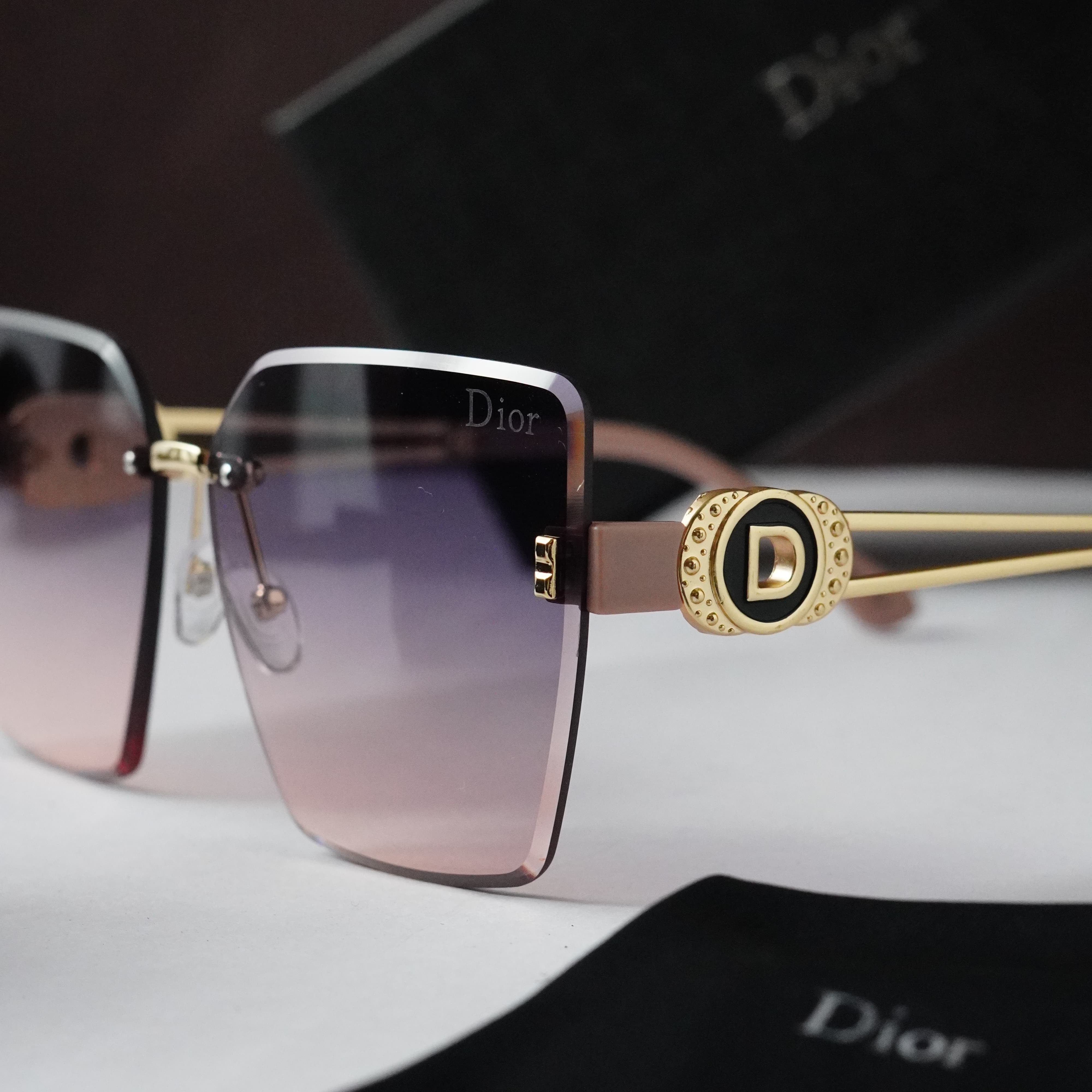 Di_or brown for womens with box kit