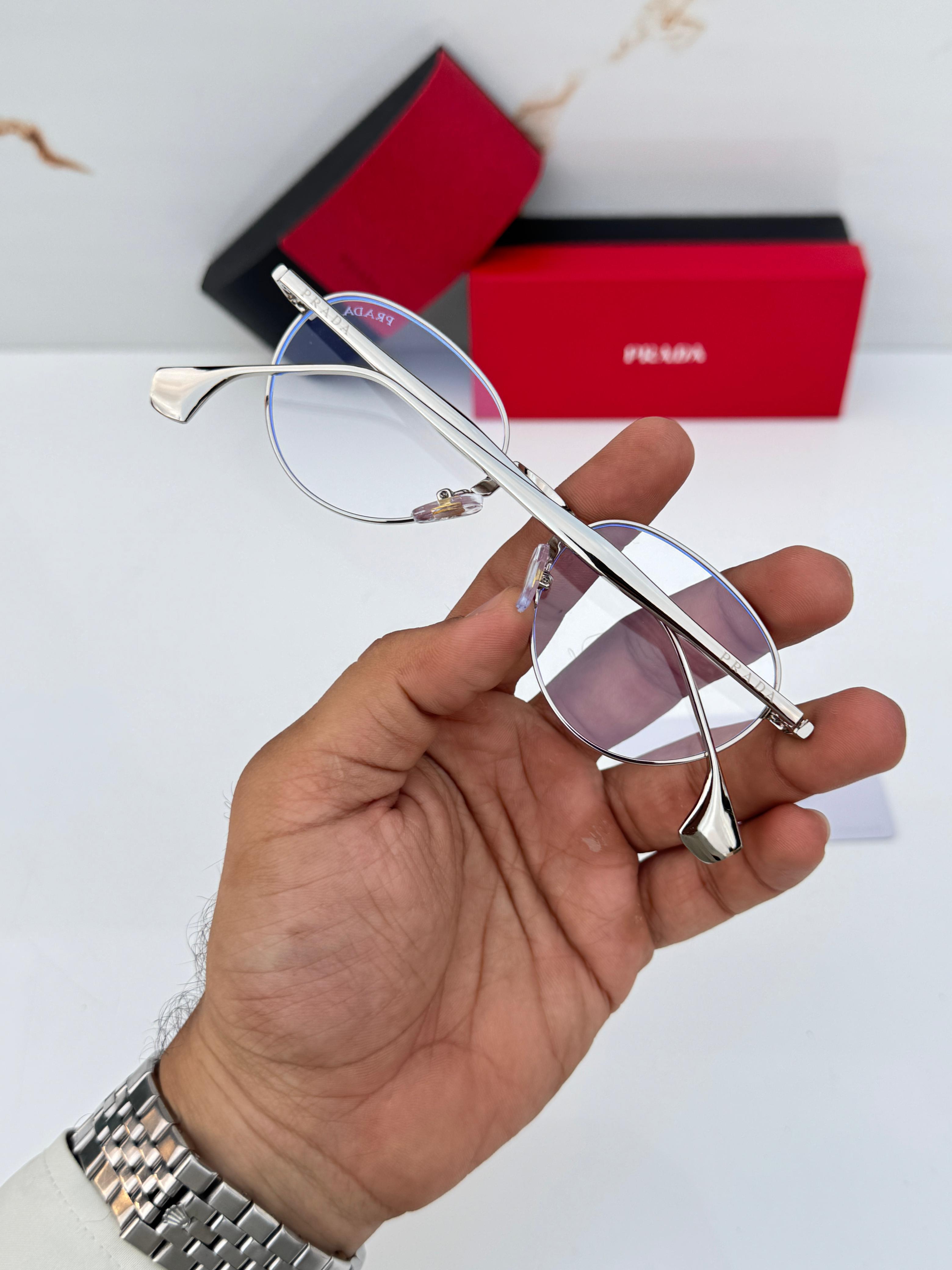 Pra_da silver plain unisex with box