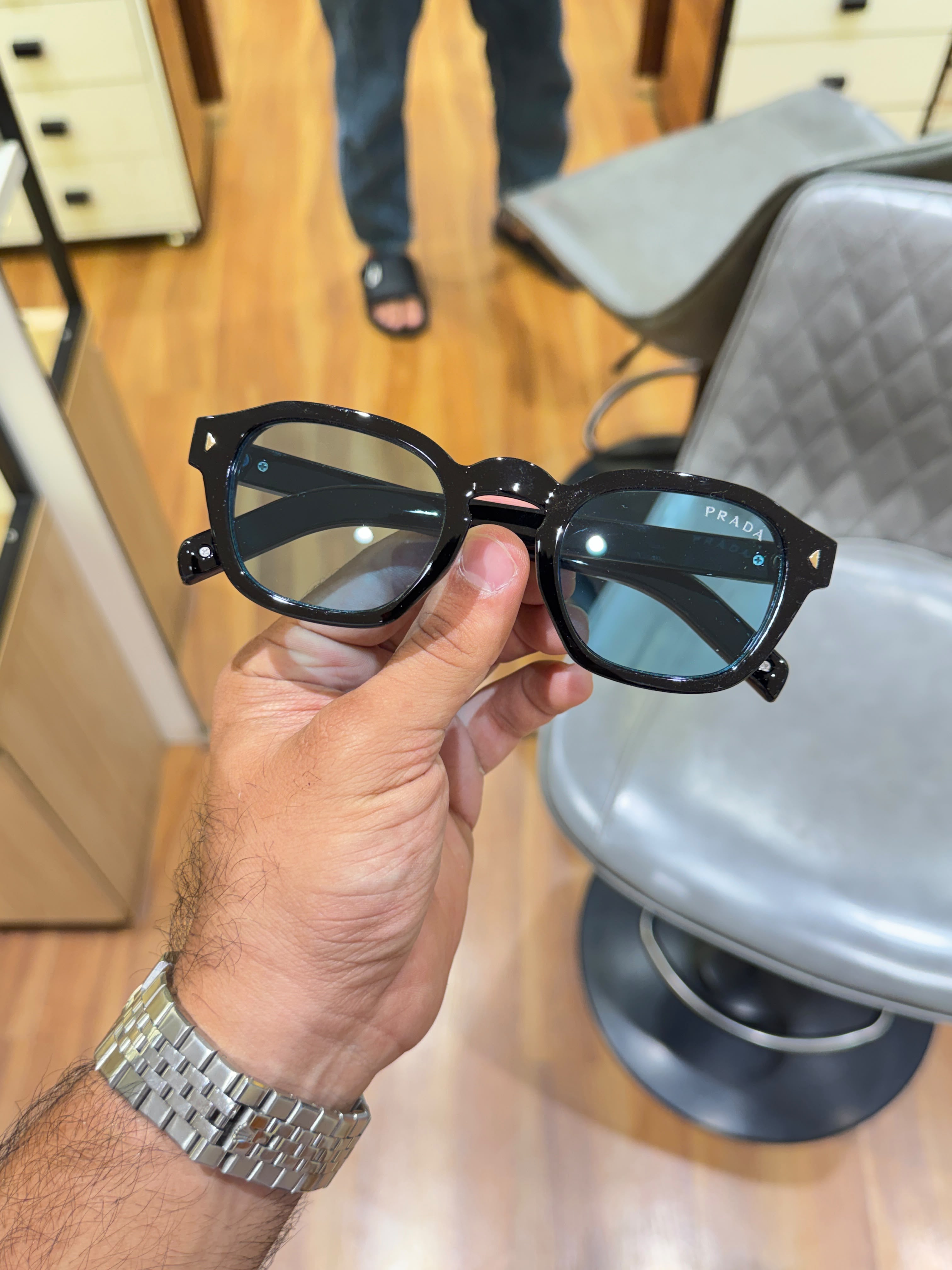 Pra_da black candy unisex with box kit