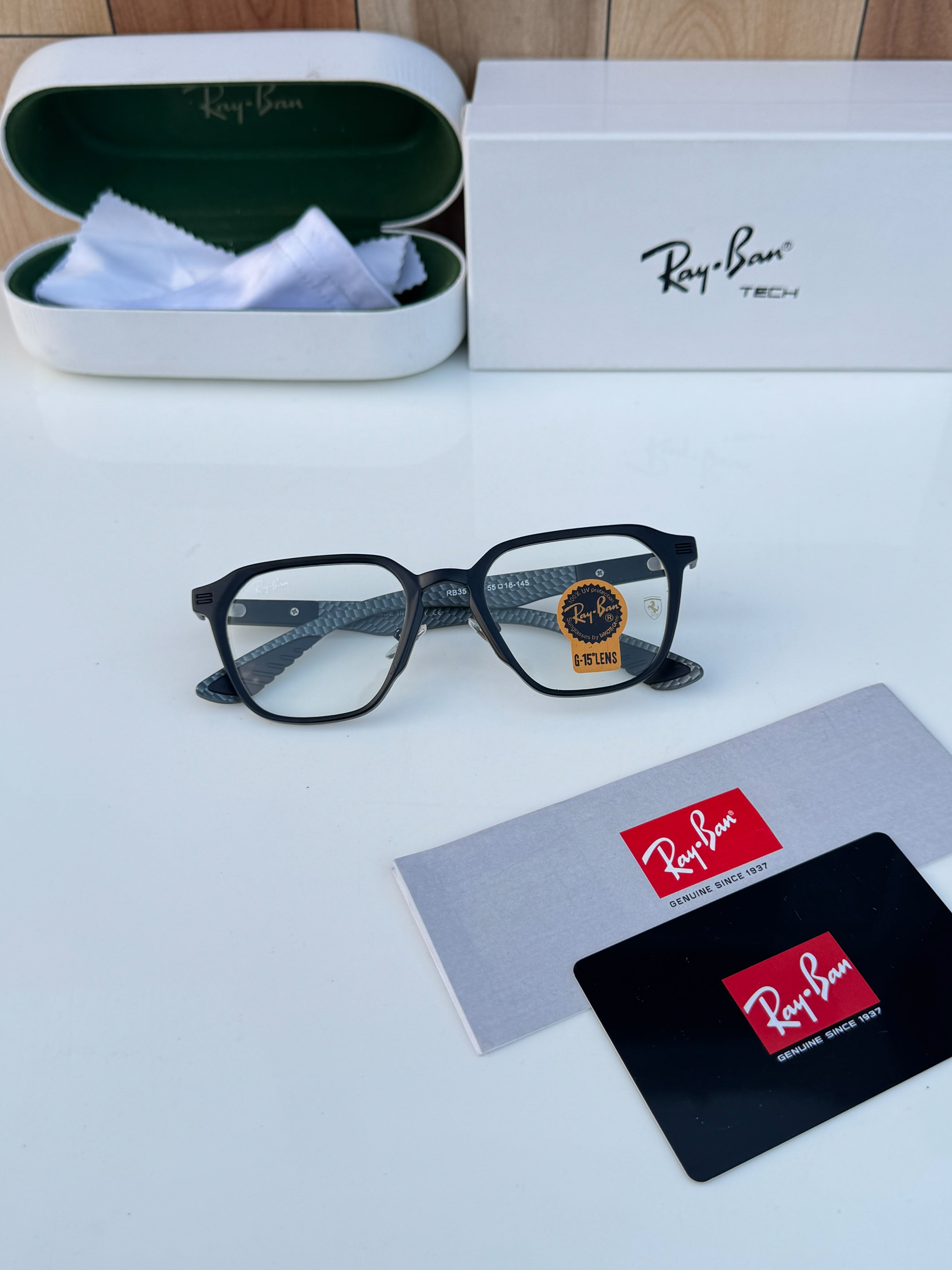 Ray_ban black unisex plano with box kit