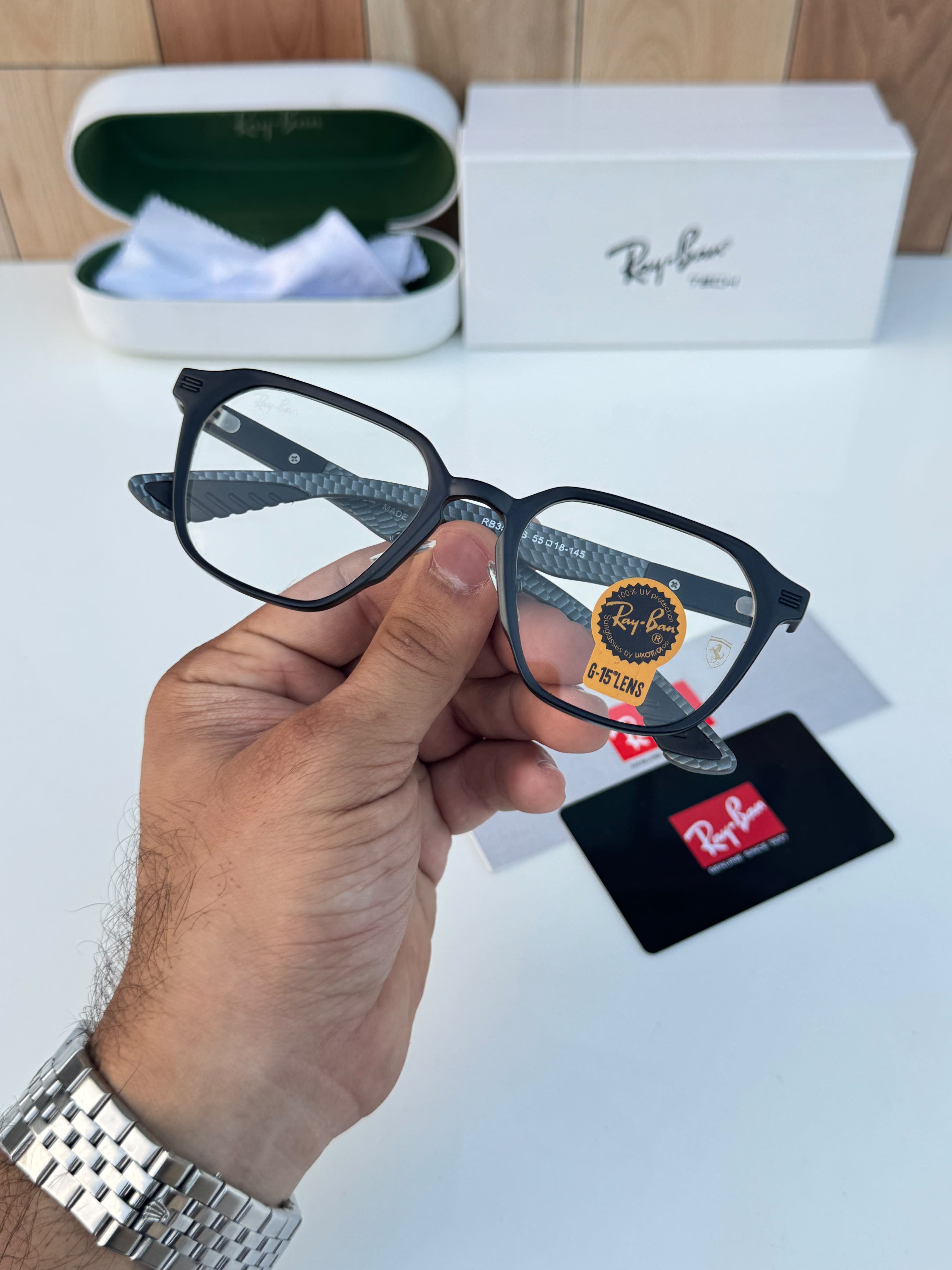 Ray_ban black unisex plano with box kit