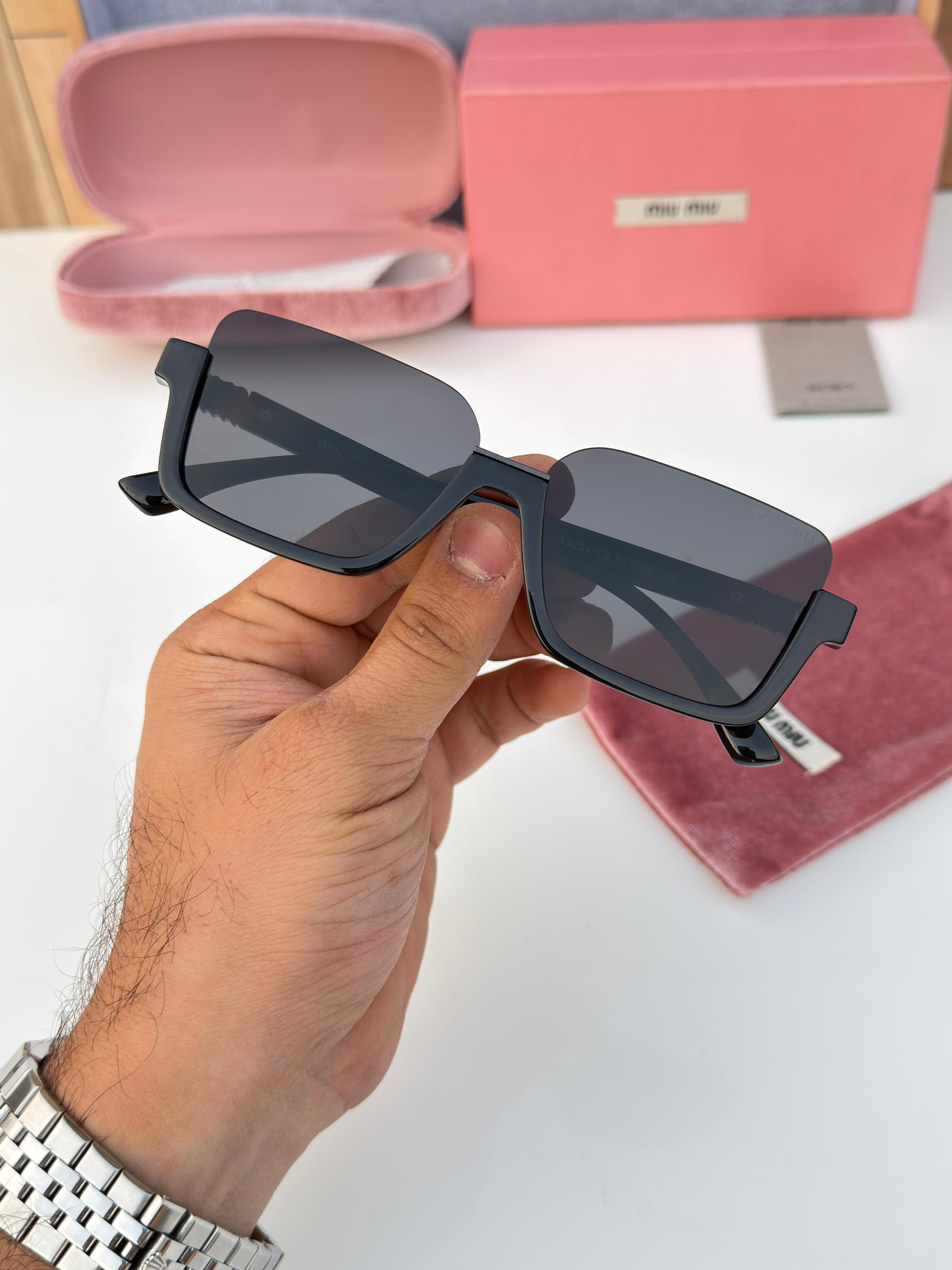 Miu_miu black for womens with box kit