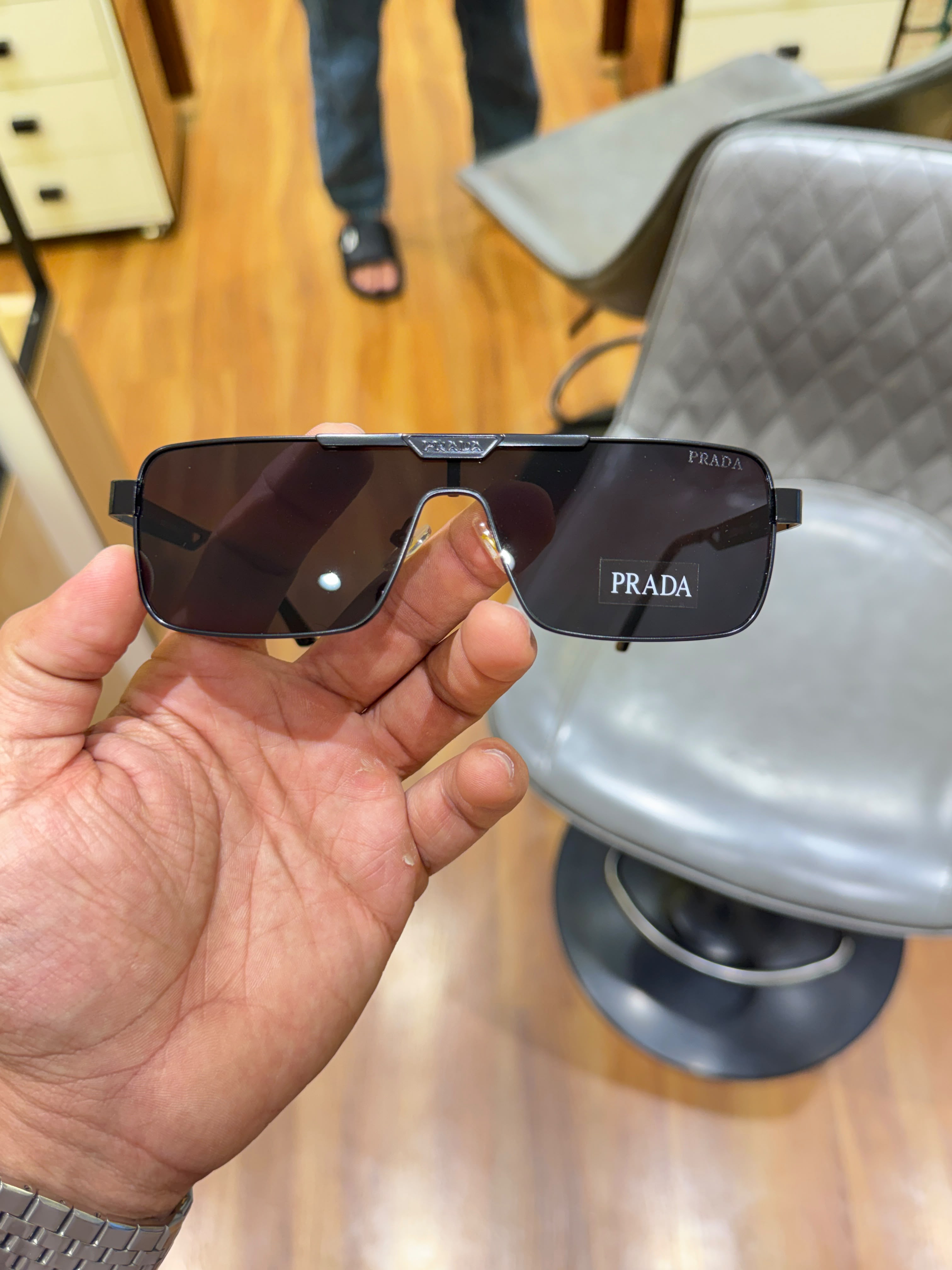 Pra_da black sunglasses for men with box kit