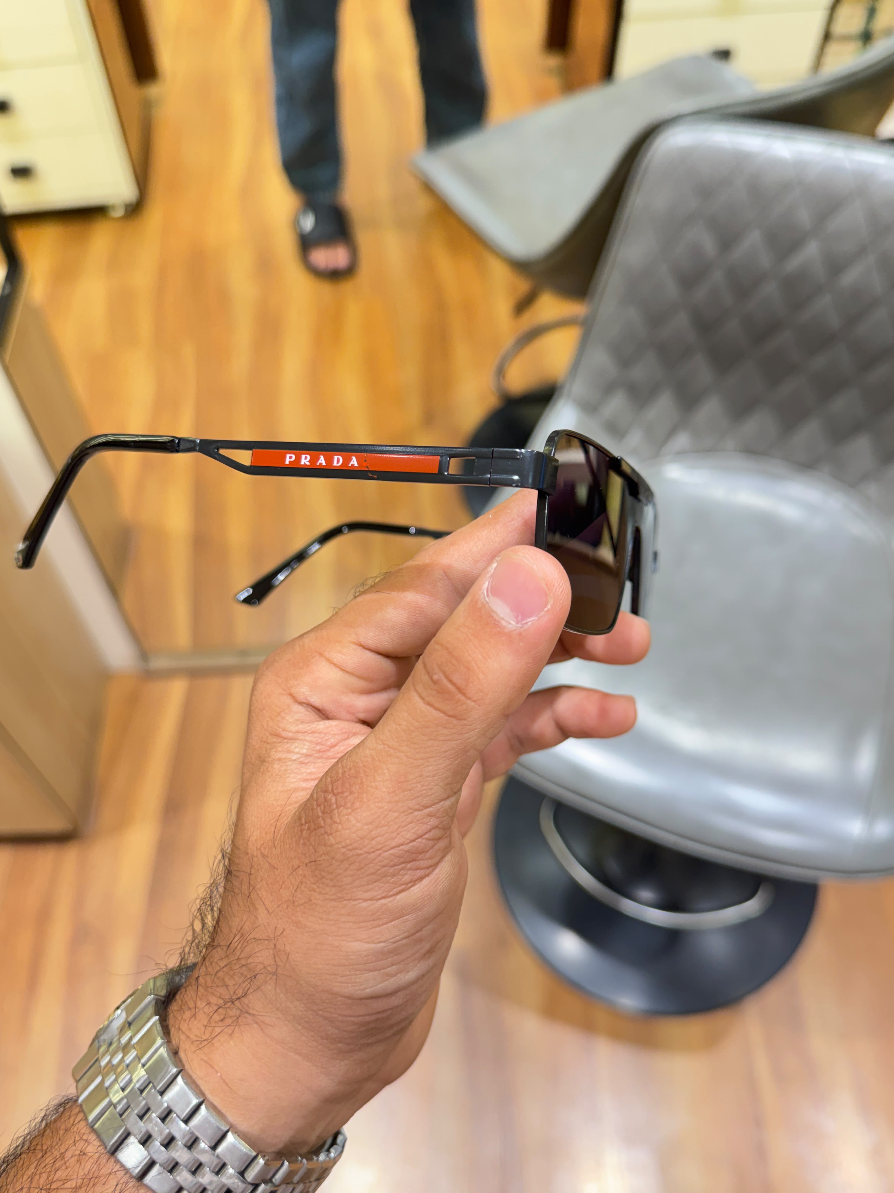Pra_da black sunglasses for men with box kit