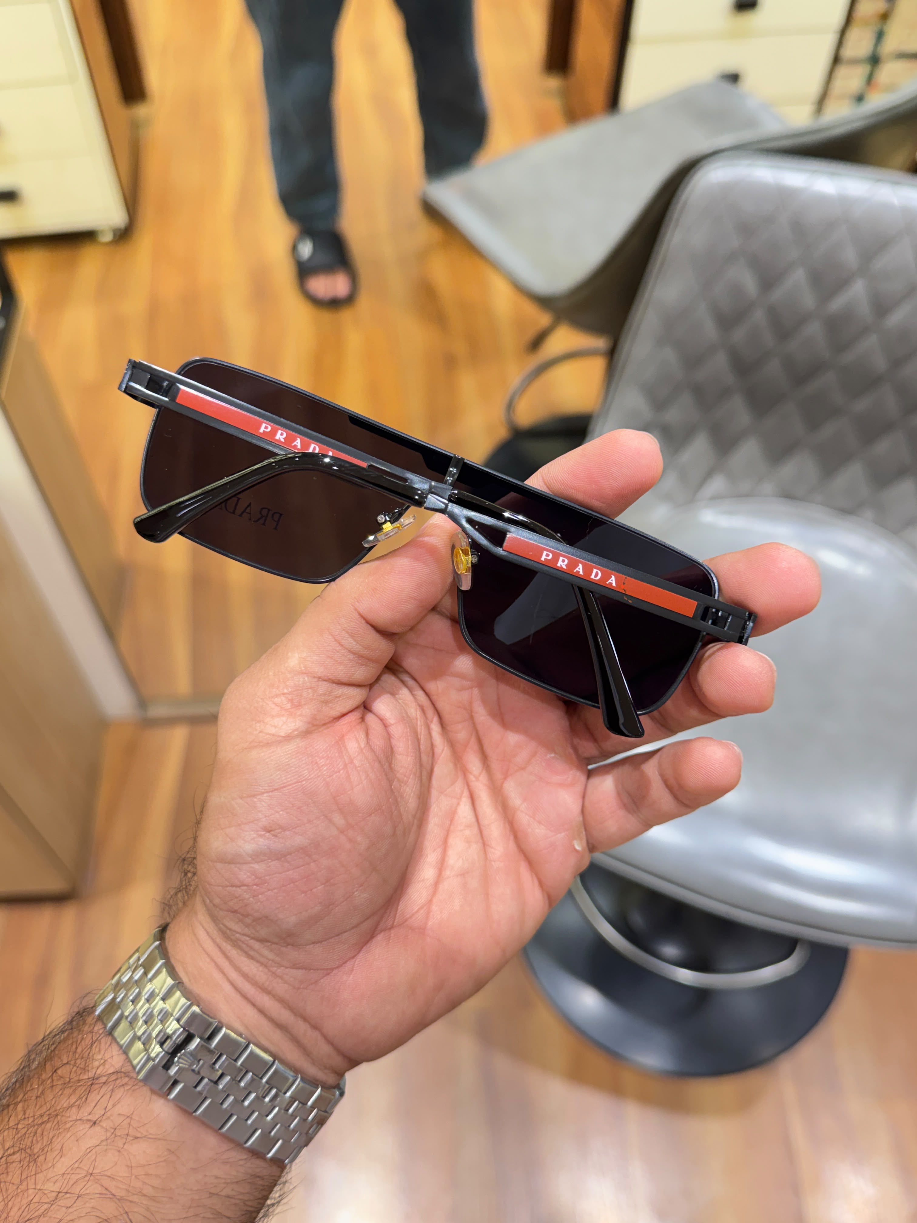 Pra_da black sunglasses for men with box kit