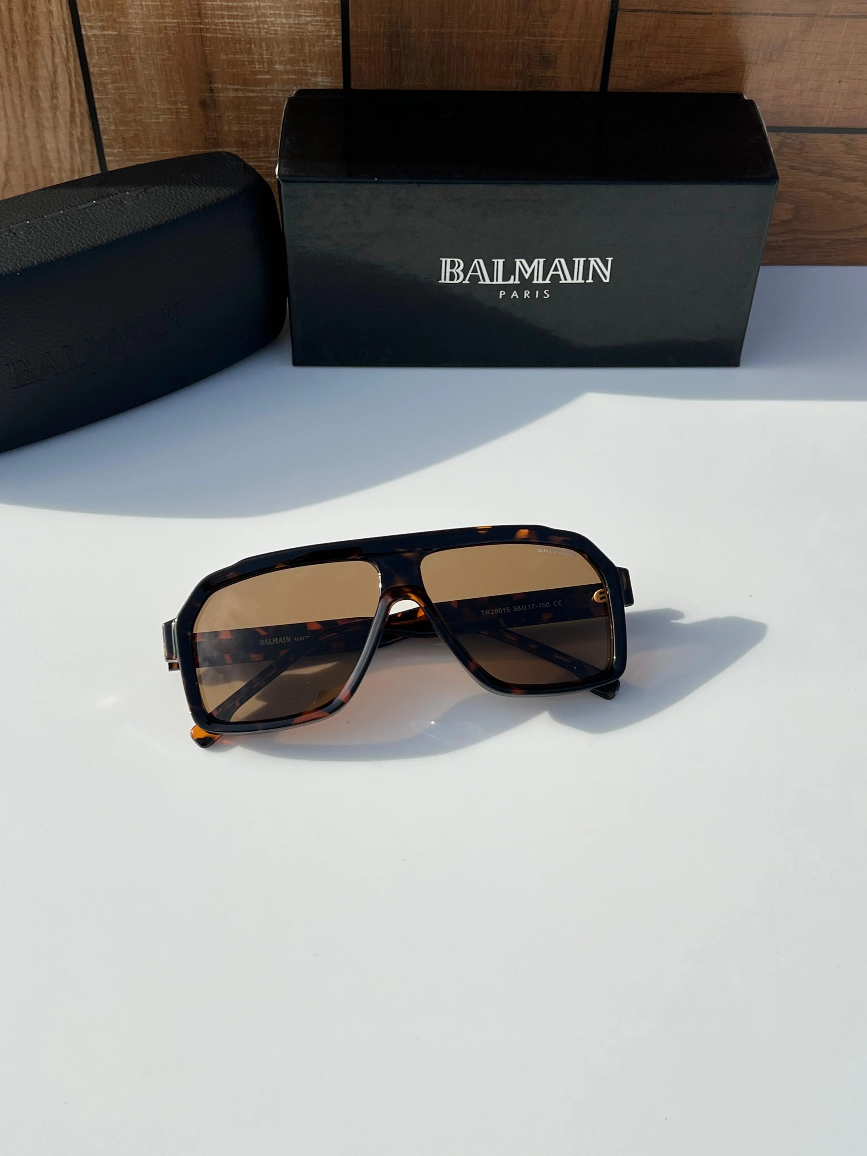 main 28015 brown A