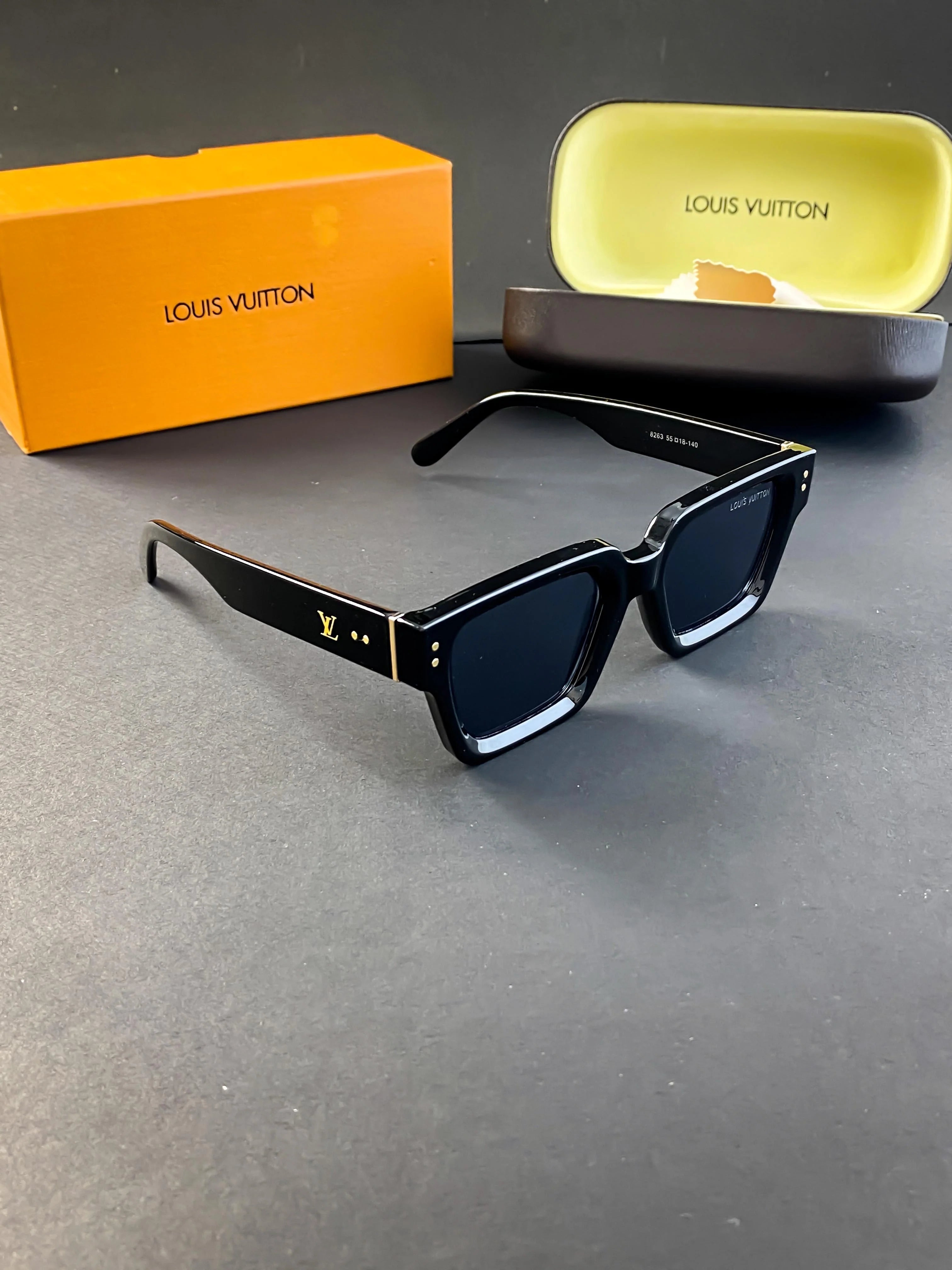 LOU BLACK 8263 SUNGLASS