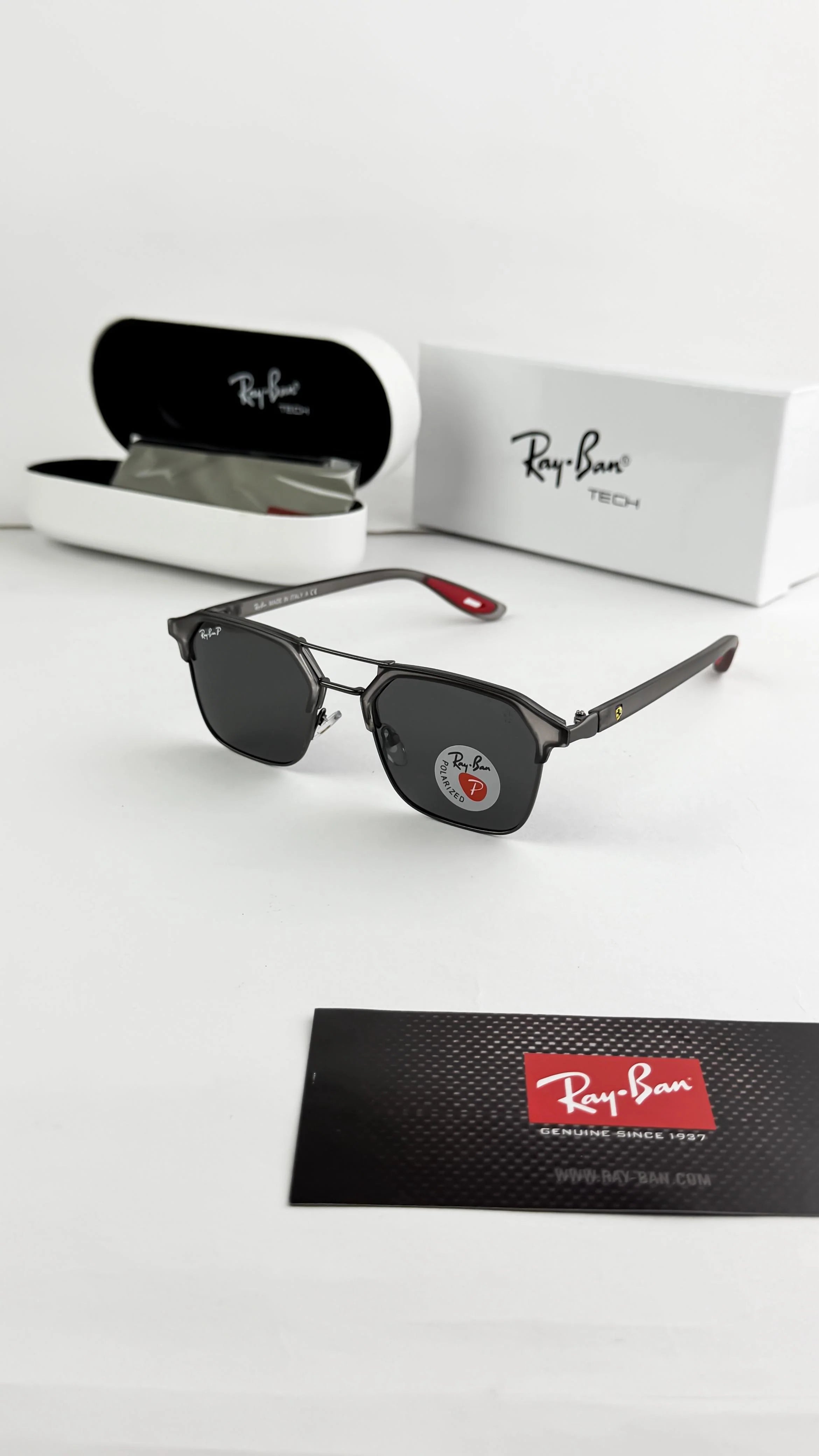 RAY GREY TRANSPRENT 04 SUNGLASS