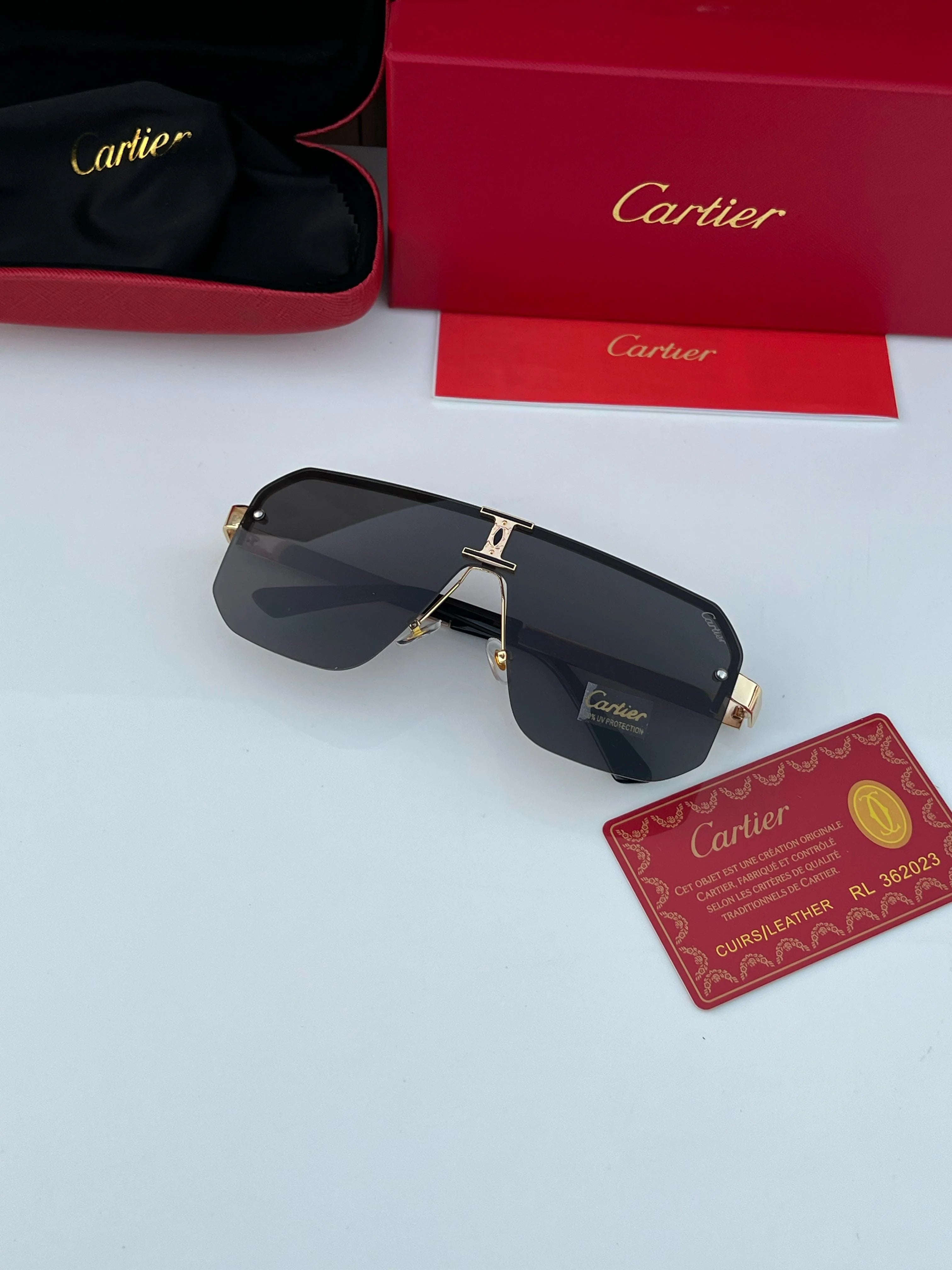 Car_tier_ 415 gold black A